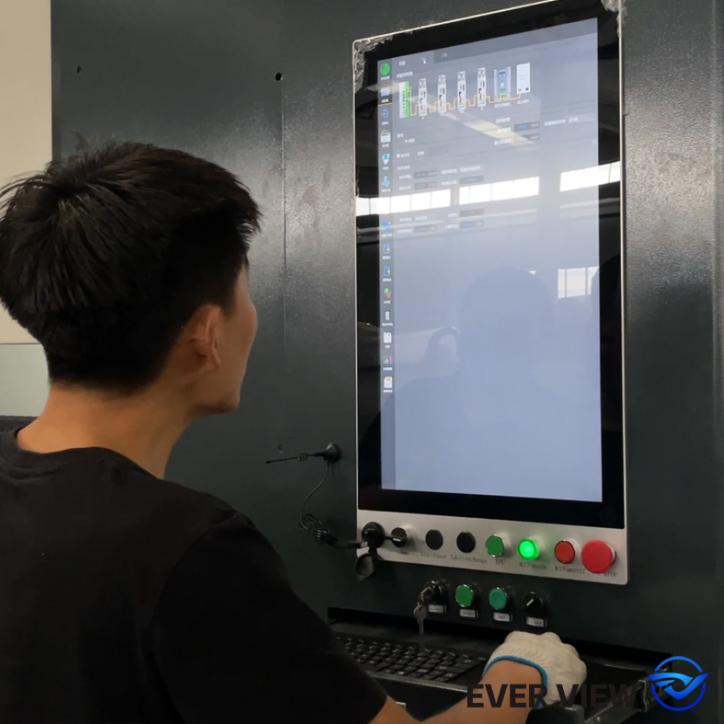 EVER VIEW Funzione di autodiagnosi della macchina da taglio laser aggiornata, rendendo la manutenzione dell'attrezzatura più conveniente